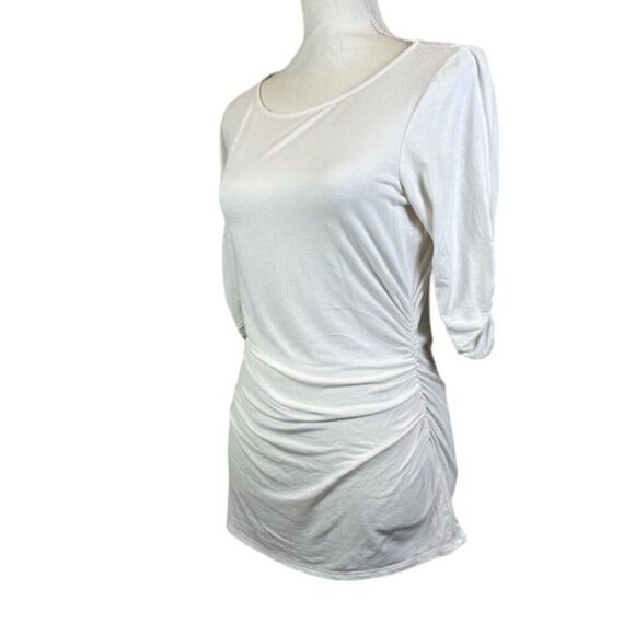 BLACK Label Saks Fifth Avenue 1/2 Sleeve Ruched White Scoop Neck Size Medium - Picture 1 of 9